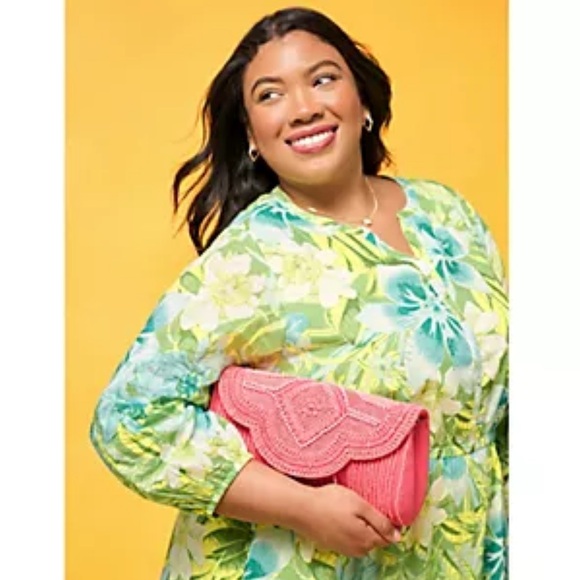 America & Beyond Beaded Clutch with Silver Chain - Picture 4 of 10